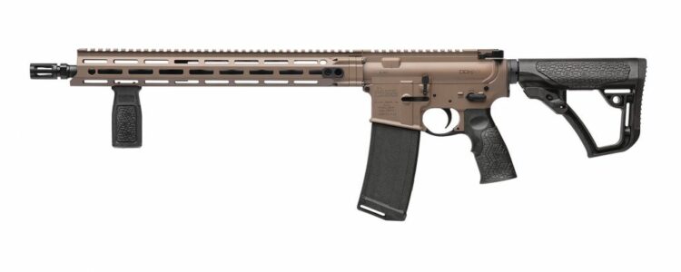 Daniel Defense V7 Rifle FDE